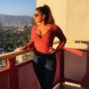 Meet your Posher, Marisol